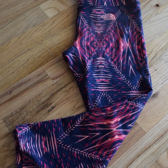 The North Face Capri's - Picture 3 of 5